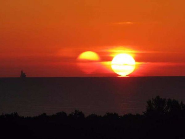 Затмившее Солнце Нибиру отсрочила конец света (ВИДЕО)