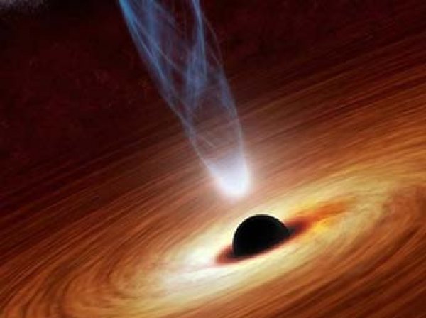 Астрономы: огромная черная дыра в центре Млечного пути направила свои лучи на Землю