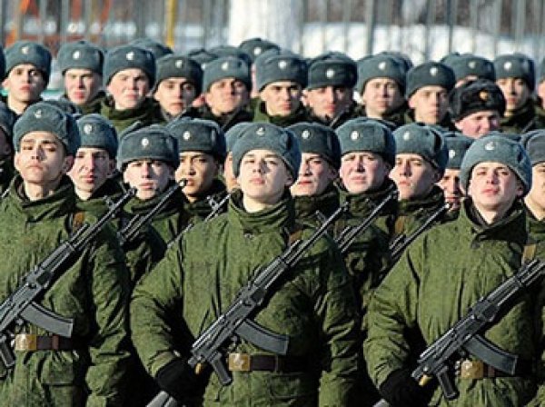 Госдума запретила российским военным пользоваться гаджетами на службе