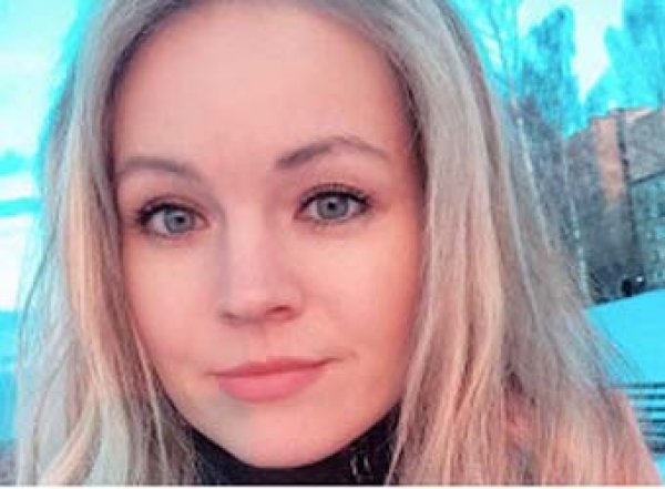 26-летнюю россиянку убил смартфон (ФОТО)