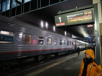 Опубликовано видео первого прохода поезда по Крымскому мосту