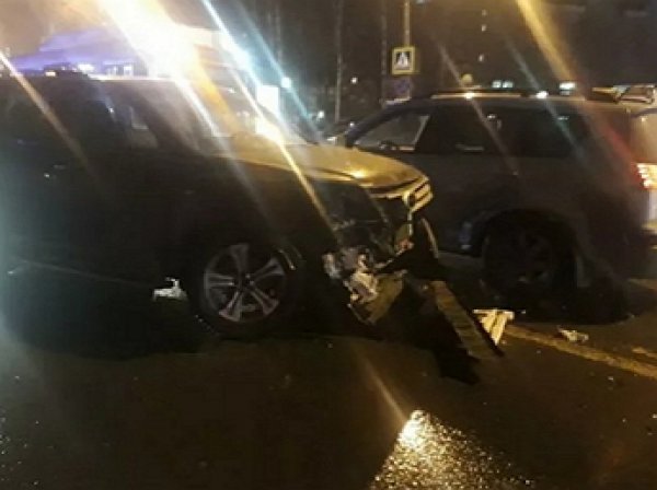 Момент наезда авто на колонну школьников в Нижнем Новгороде попал на видео: погибла женщина
