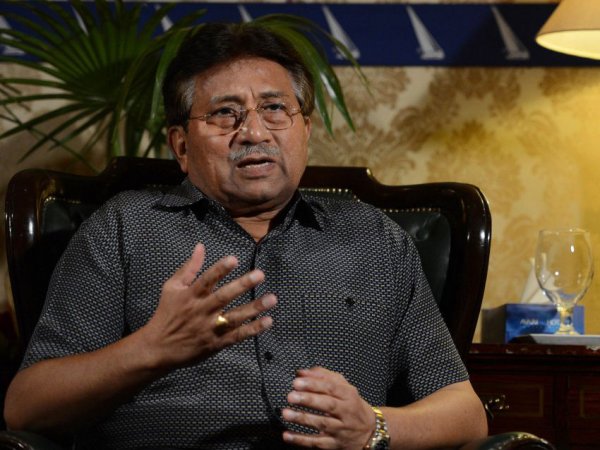Бывший президент Пакистана Первез Мушарраф приговорен к смертной казни
