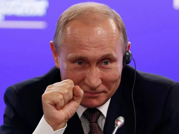 Путин объяснил, почему россияне не зарабатывают ,7 тысяч в месяц