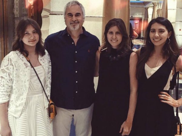 Три дочери Валерия Меладзе растрогали отца совместным фото