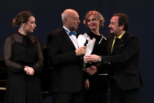 В Москве вручили премию "Звезда театрала"