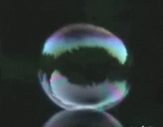 Самый большой мыльный пузырь