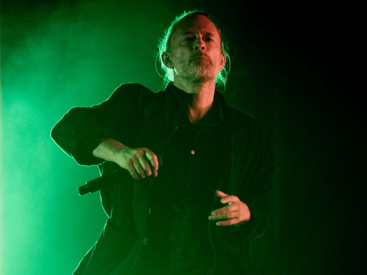 Солист Radiohead представил новую песню на шоу Джимми Фэллона