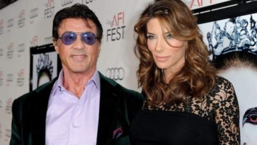 Как выглядят любимые и жены героев боевиков