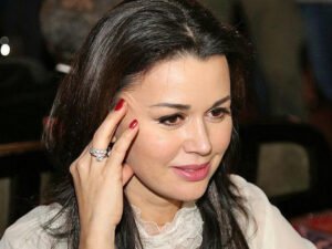 Диагноз выздоравливающей Заворотнюк впервые озвучен официально — опубликован документ