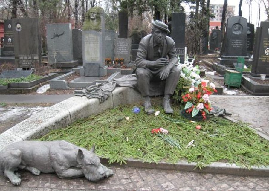 «Бриллиантовая рука»: как снимали легендарный фильм и как сложилась дальнейшая судьба любимых актеров