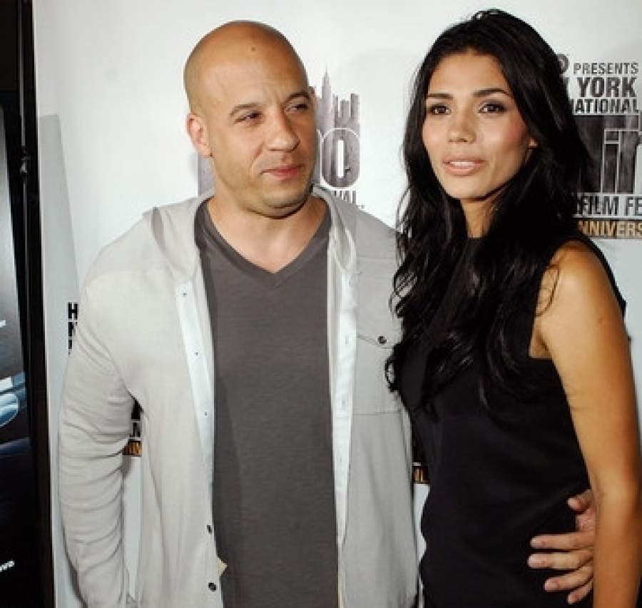 Как выглядят любимые и жены героев боевиков