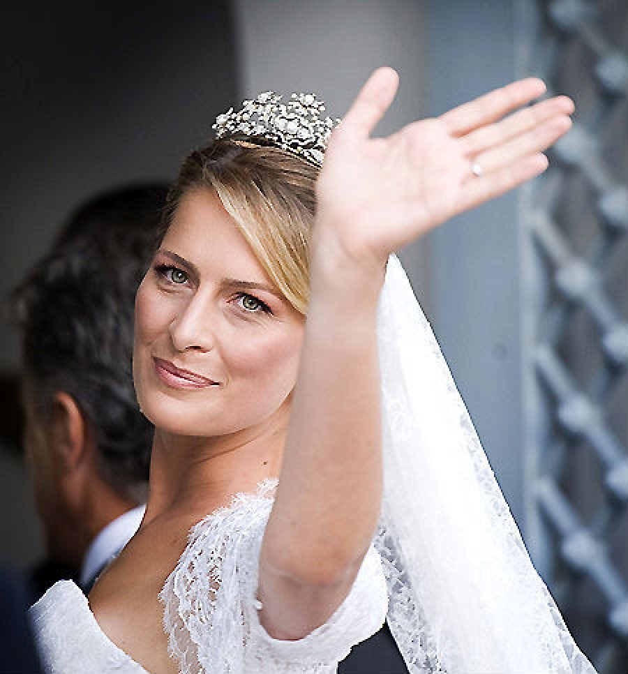 Как в сказке: самые пышные королевские свадьбы