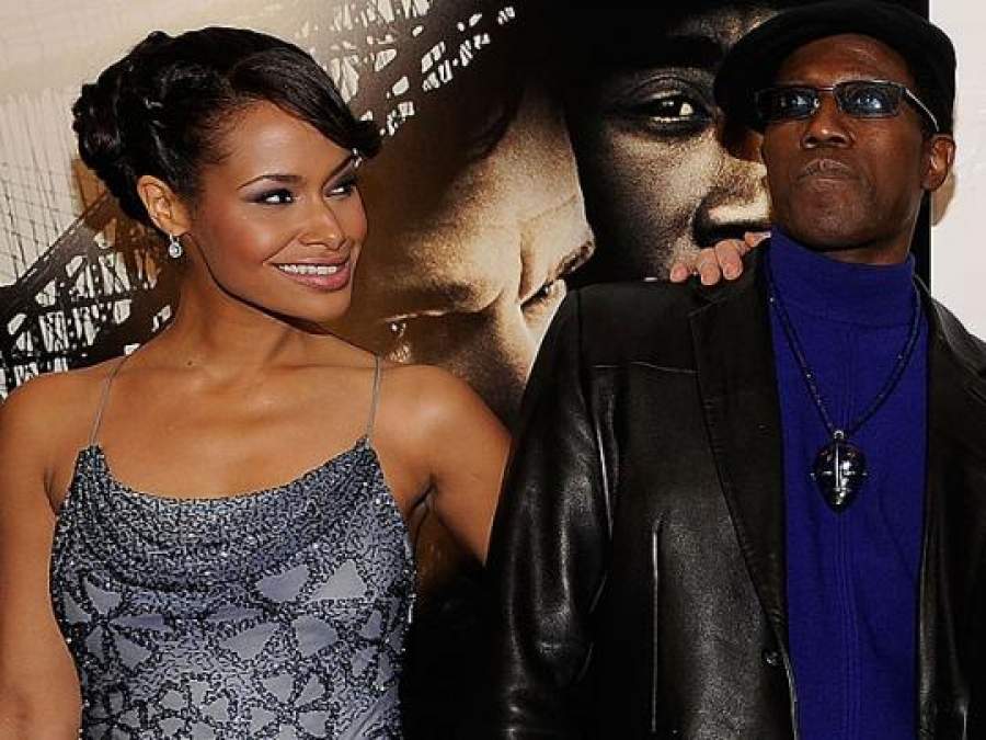 Как выглядят любимые и жены героев боевиков