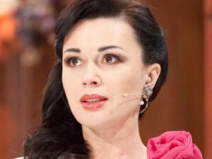 Выздоравливающую Заворотнюк заподозрили в обмане