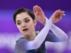 Уставший от карантина попросил разрешения навещать вторую жену в самоизоляции