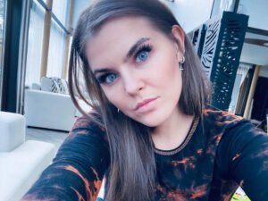 Софья Таюрская из Little Big похудела на 30 кг