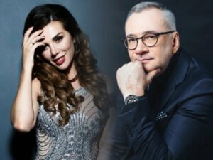 Названы сроки начала массовой вакцинации от COVID-19 в РФ