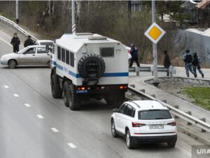 Кремль обещает 