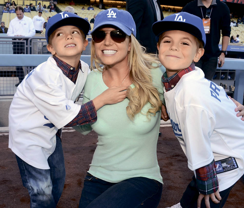 Звездные мамы, которых лишали родительских прав