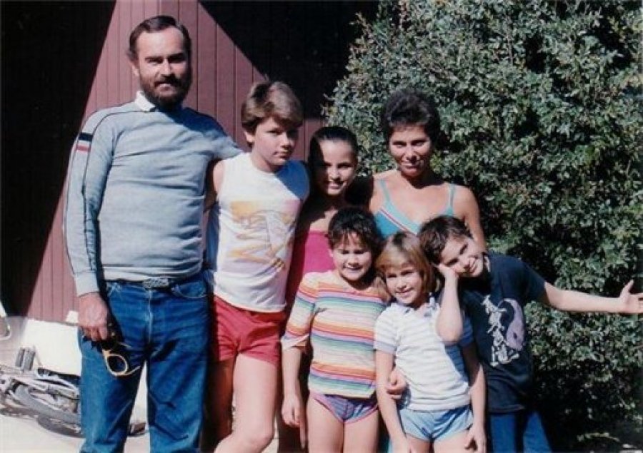 Знаменитости-сектанты: звезды в культах и сектах