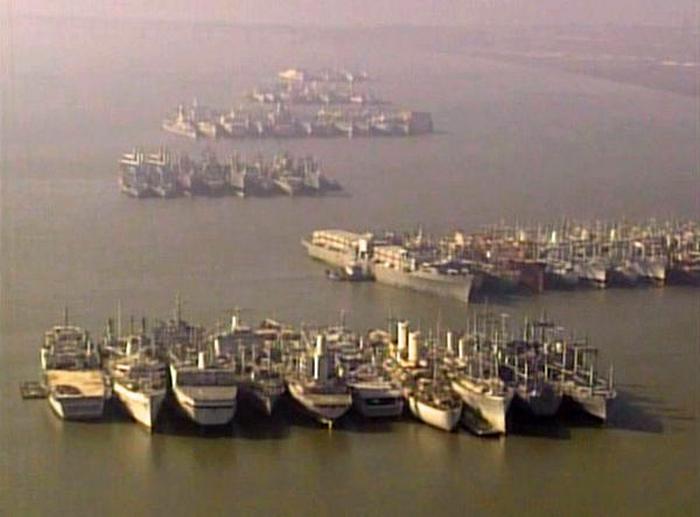 Огромные технокладбища Земли