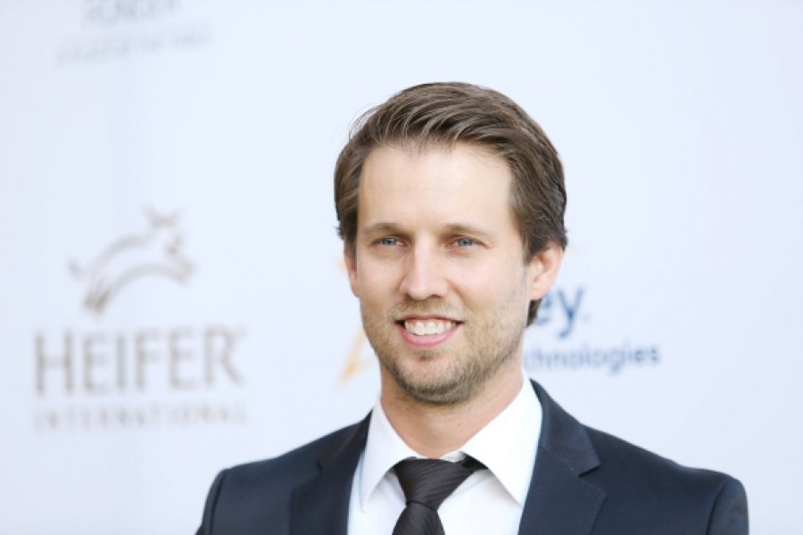 Знаменитости-сектанты: звезды в культах и сектах