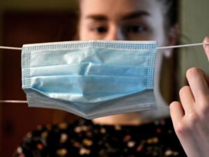 Масочный режим в России