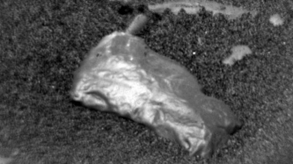 Странные находки на снимках поверхности Марса