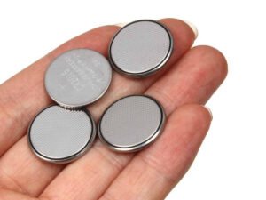 Школьница проглотила батарейку и умерла