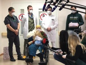 100-летняя россиянка вылечилась от COVID-19