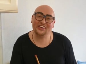 Певец Шура пожаловался на онкологию