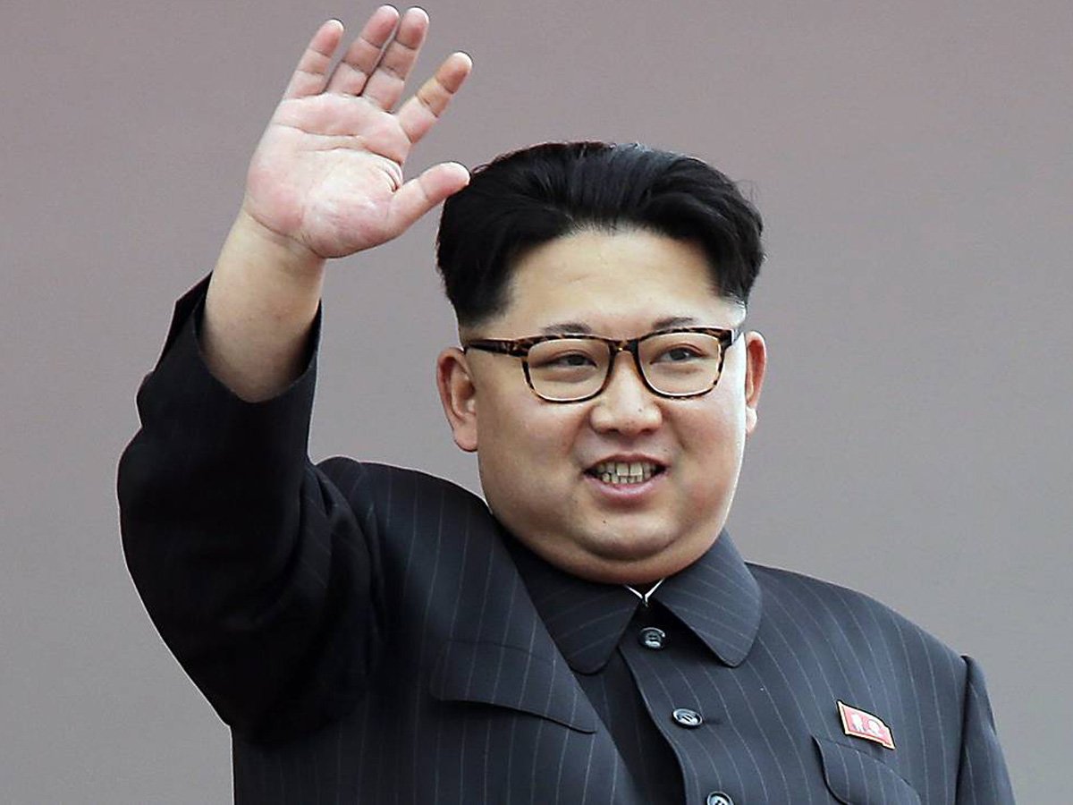 «Похороненный» СМИ Ким Чен Ын появился на публике впервые за 20 дней