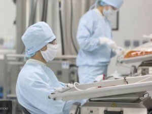В России зарегистрирован первый препарат для лечения коронавируса
