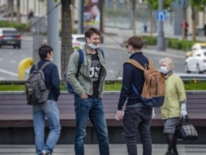 Собянин частично снимает ограничения в Москве