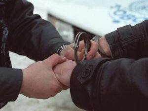 СКР подозревает 7 судей в грабеже