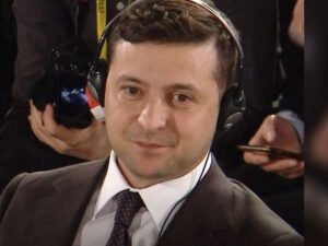 Зеленский рассказал, как просил у Путина Крым