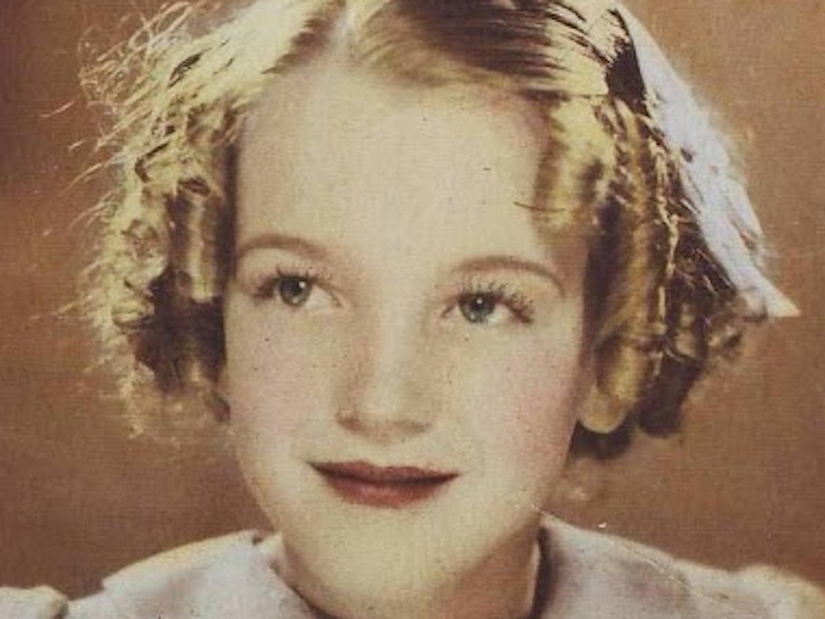 норма джин мортенсон. детство монро мэрилин монро. мэрилин монро в детстве. детство мэрилин. мэрилин монро в детстве.