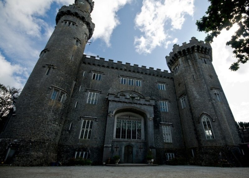 Места, где есть свидетельства об увиденных призраках