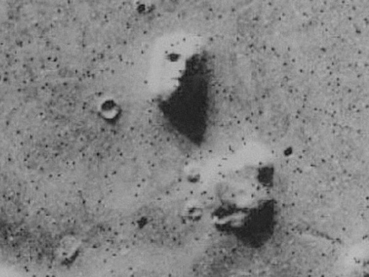 Что такое парейдолия, и почему мы видим лица там, где их нет