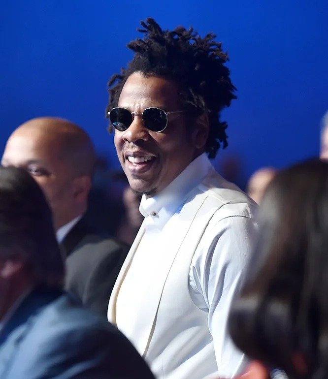 Звезды без высшего образования