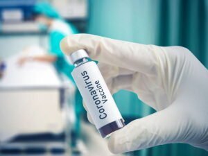 массовая вакцинация смертельно опасна