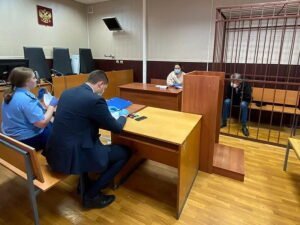 Михаила Ефремова отправили под домашний арест