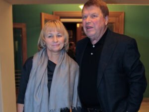 Кокшенов с женой