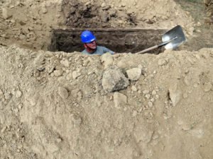 Конкурс на скоростное копание могил