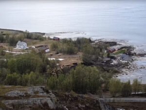 Поселок унесло в море