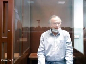 Доцент-расчленитель Олег Соколов