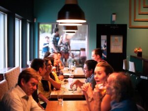 Стало известно, как будут работать кафе и рестораны после карантина