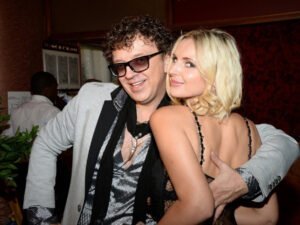 Рома Жуков с женой Еленой