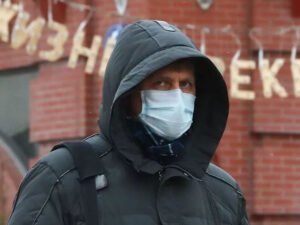 Россиян запрут на карантине до лета 2021 года